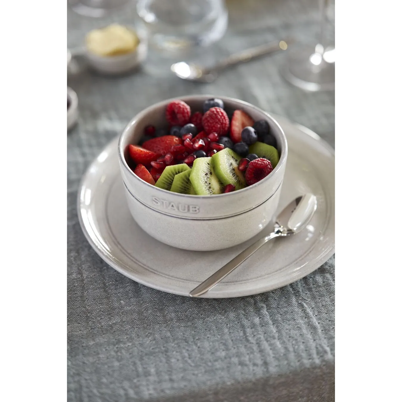 Staub Ciotola Rotonda - 12 Cm, Tartufo Bianco 3 Staub Ciotola Rotonda - 12 Cm, Tartufo Bianco - immagine 3