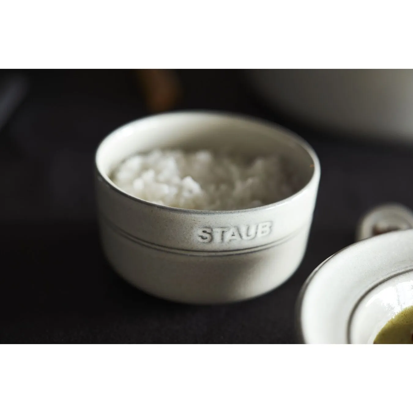 Staub Ciotola Rotonda - 10 Cm, Tartufo Bianco 5 Staub Ciotola Rotonda - 10 Cm, Tartufo Bianco - immagine 5