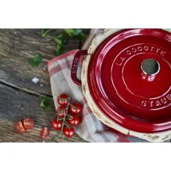 Staub Cocotte Rotonda - 24 Cm, Ciliegia -Coltelli 424416044