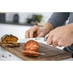 Zwilling Coltello Universale Seghettato - 13 Cm, Nero -Coltelli 750038014